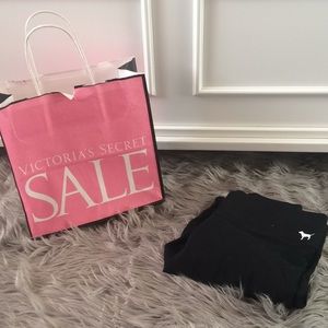 Brand new Victoria's Secret yoga pants!!